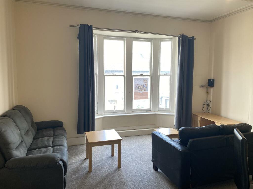 Additional property image - 58A Mill Road, Cambridge, CB1 2AS