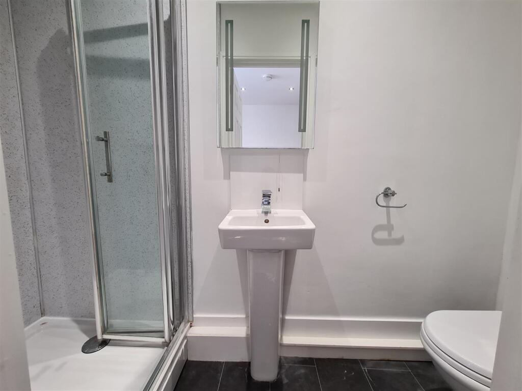 Additional property image - 113 Victoria Road, Cambridge, CB4 3BS