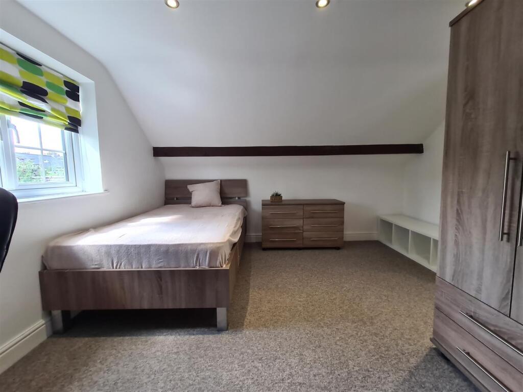 Additional property image - 113 Victoria Road, Cambridge, CB4 3BS