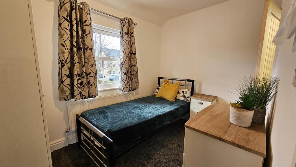 Main image of property: Room 5, 53 Canterbury Street, Cambridge, CB4 3QG
