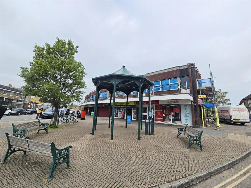 Main image of property: Flat 2, Mercia House, Market Square, Sandy