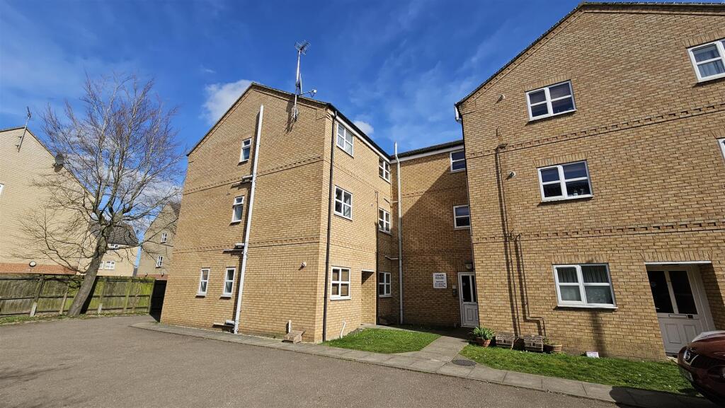 Main image of property: 9 Usher House, Abbeygate Court, March