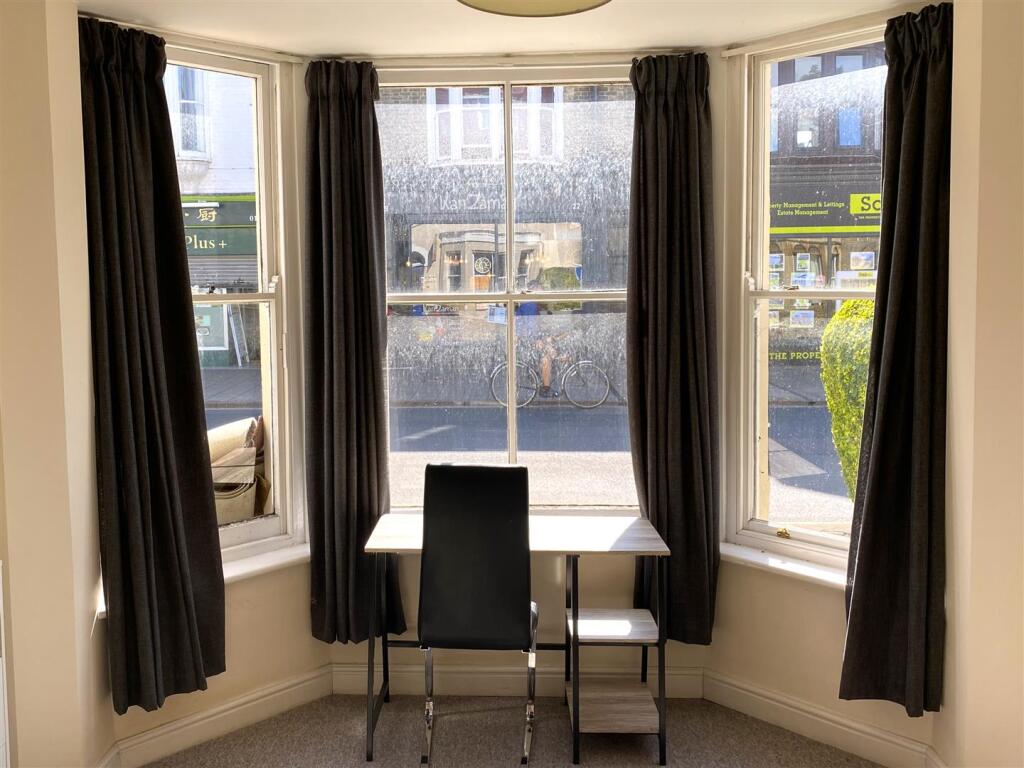 Main image of property: Flat 1, 23 Mill Road, Cambridge