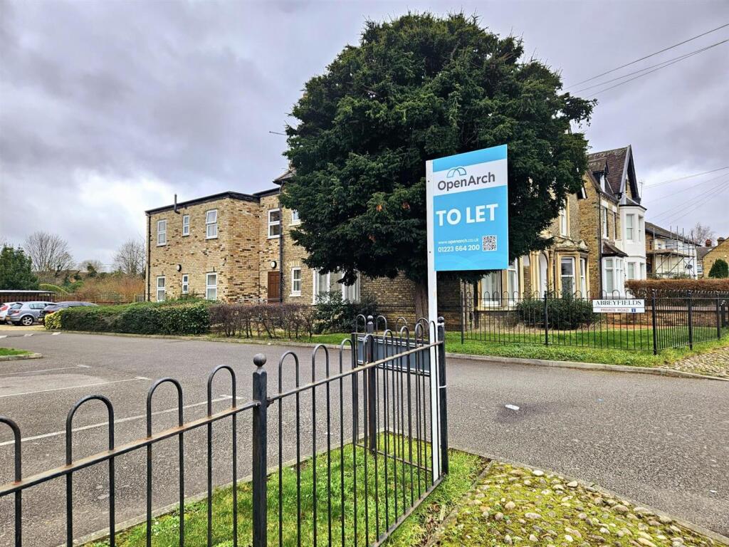 Main image of property: Fletton Avenue, Peterborough