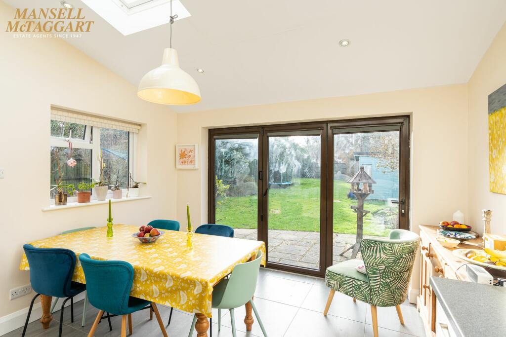 4 bedroom detached house for sale in Chancellors Park, Hassocks, BN6