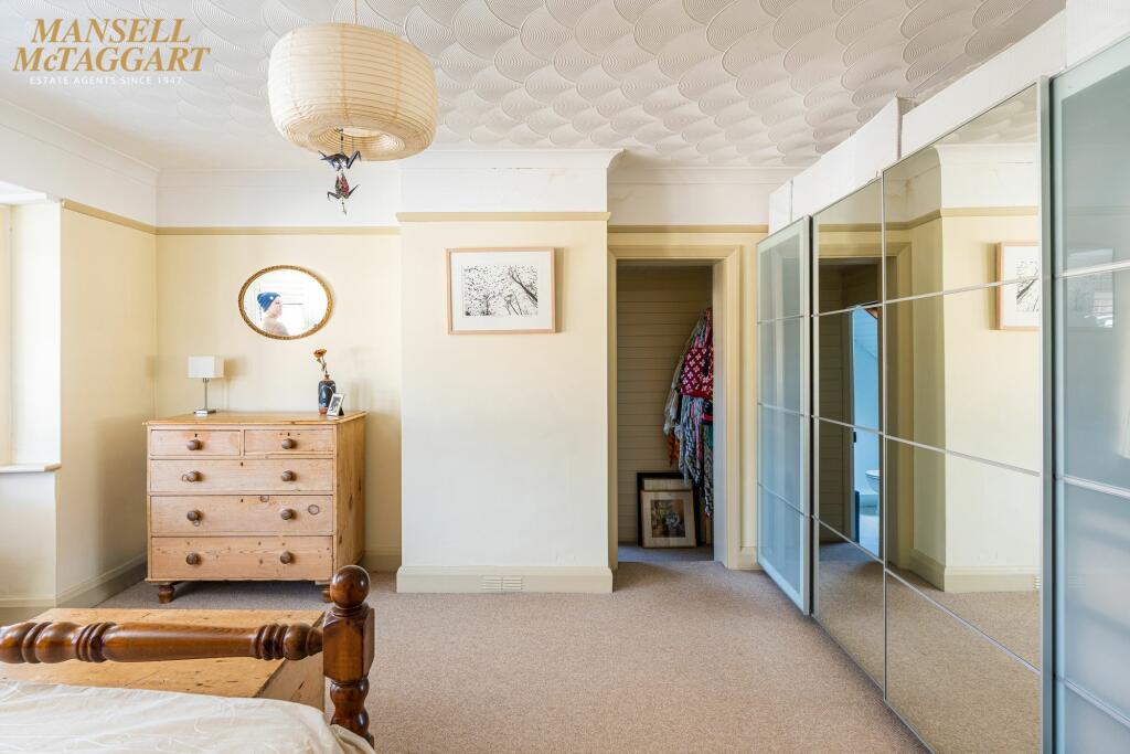 4 bedroom detached house for sale in Chancellors Park, Hassocks, BN6