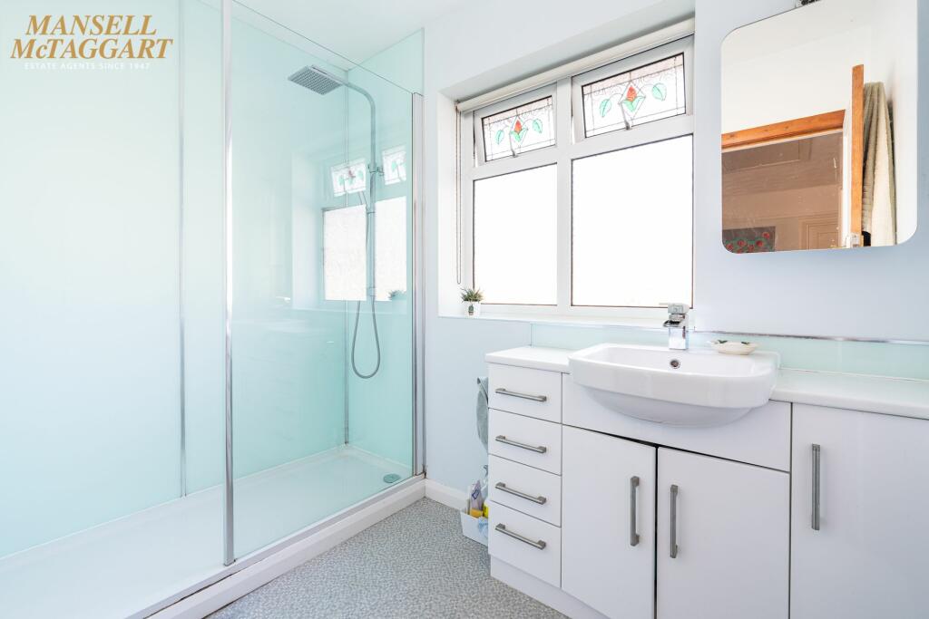 4 bedroom detached house for sale in Chancellors Park, Hassocks, BN6