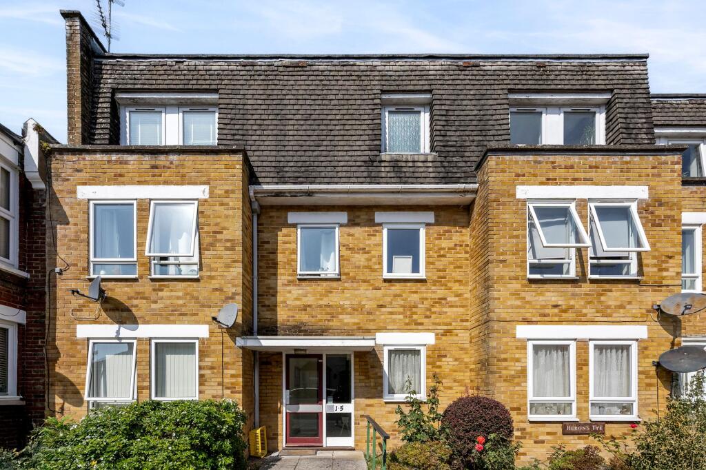 Main image of property: Parklands Road, Hassocks, BN6