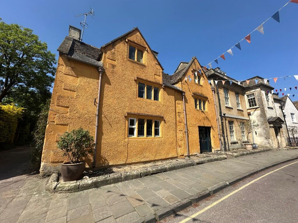 Main image of property: High Street, Corsham, Wiltshire, SN13 0EZ