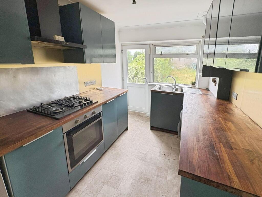 Main image of property: Kingswood Avenue, Belvedere