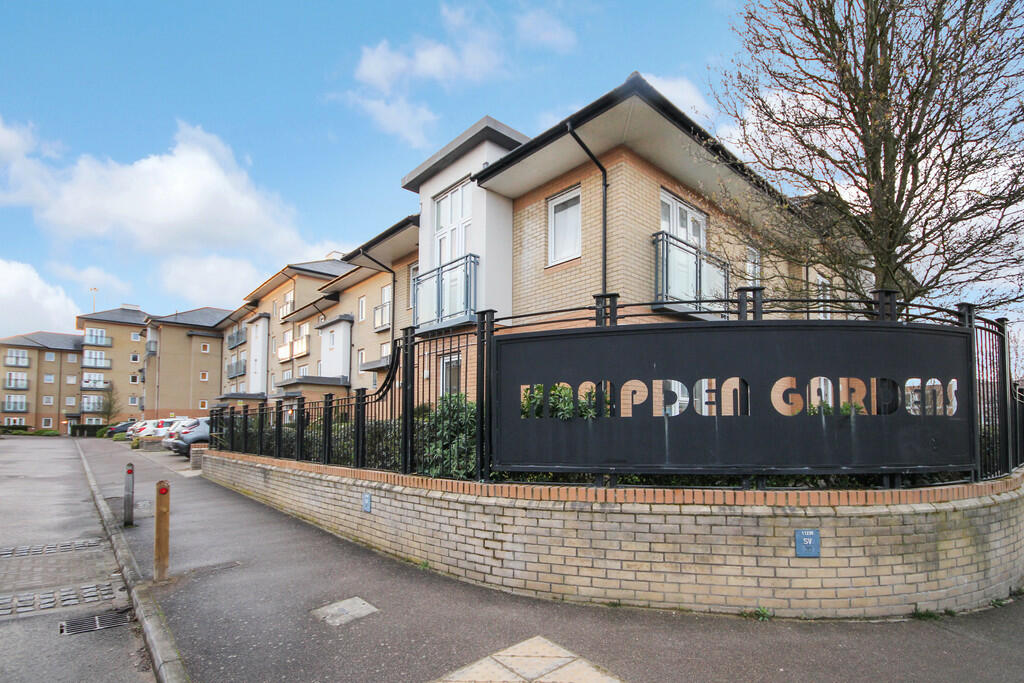 2 bedroom apartment for sale in Hampden Gardens, Cromwell Road, CB1