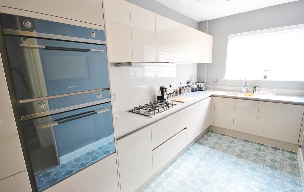 Additional property image - Lilywhite Drive