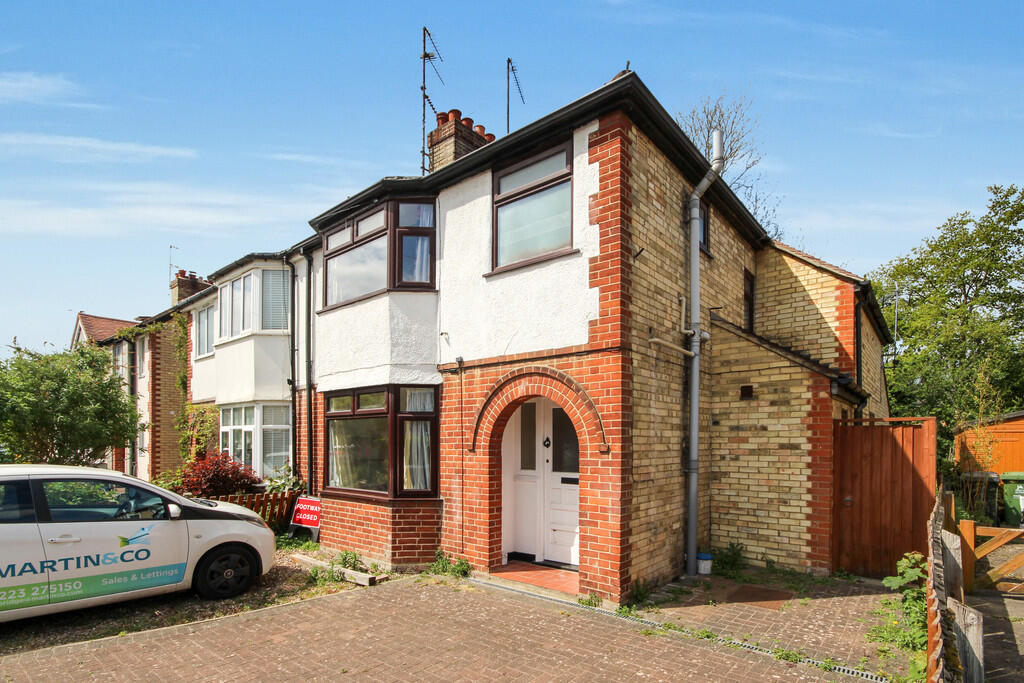 Main image of property: Kelvin Close