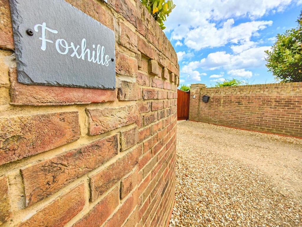 2 bedroom bungalow for sale in Soff Lane, Goxhill, BarrowUponHumber
