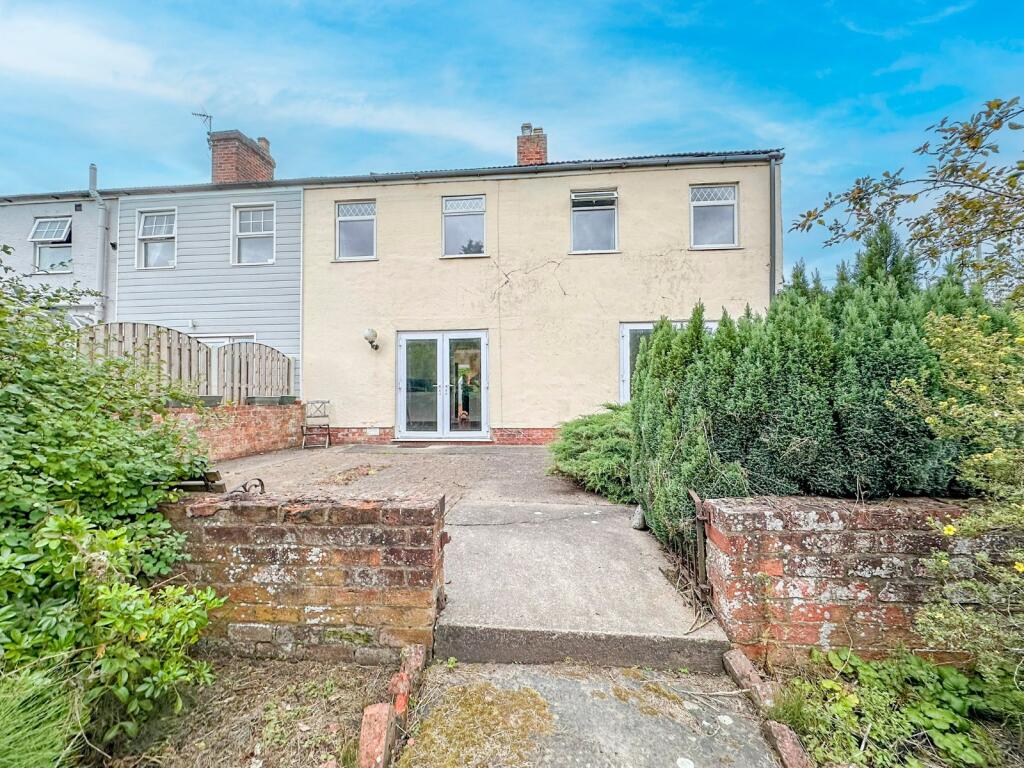 Main image of property: Mount Pleasant, Marsh Lane, New Holland, North Lincolnshire, DN19