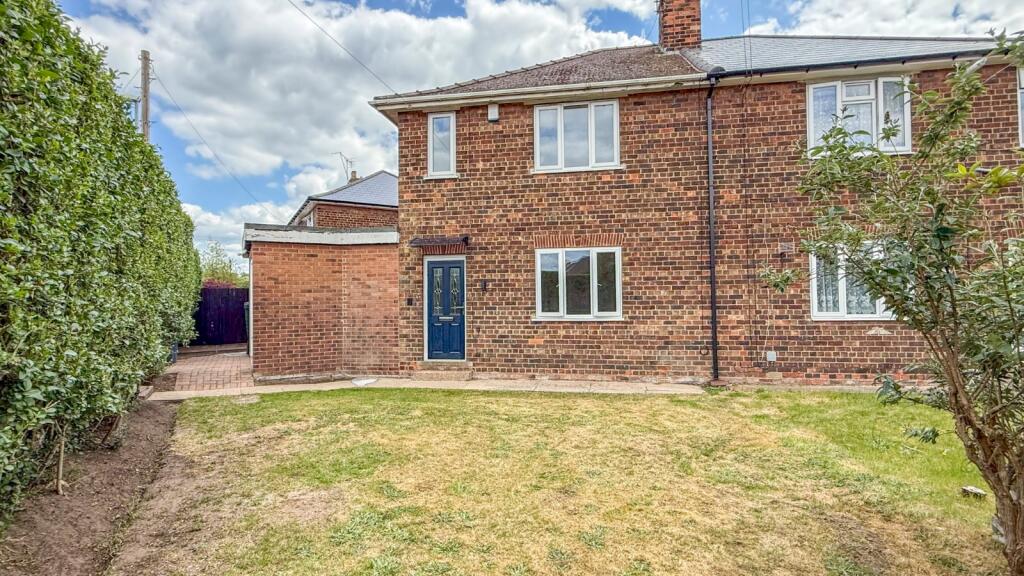 Main image of property: Woodland Avenue, Gainsborough, DN21