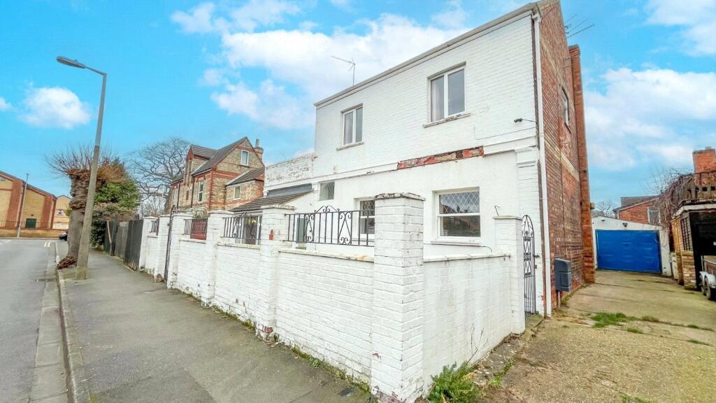 Main image of property: Hotspur Road, Gainsborough, DN21