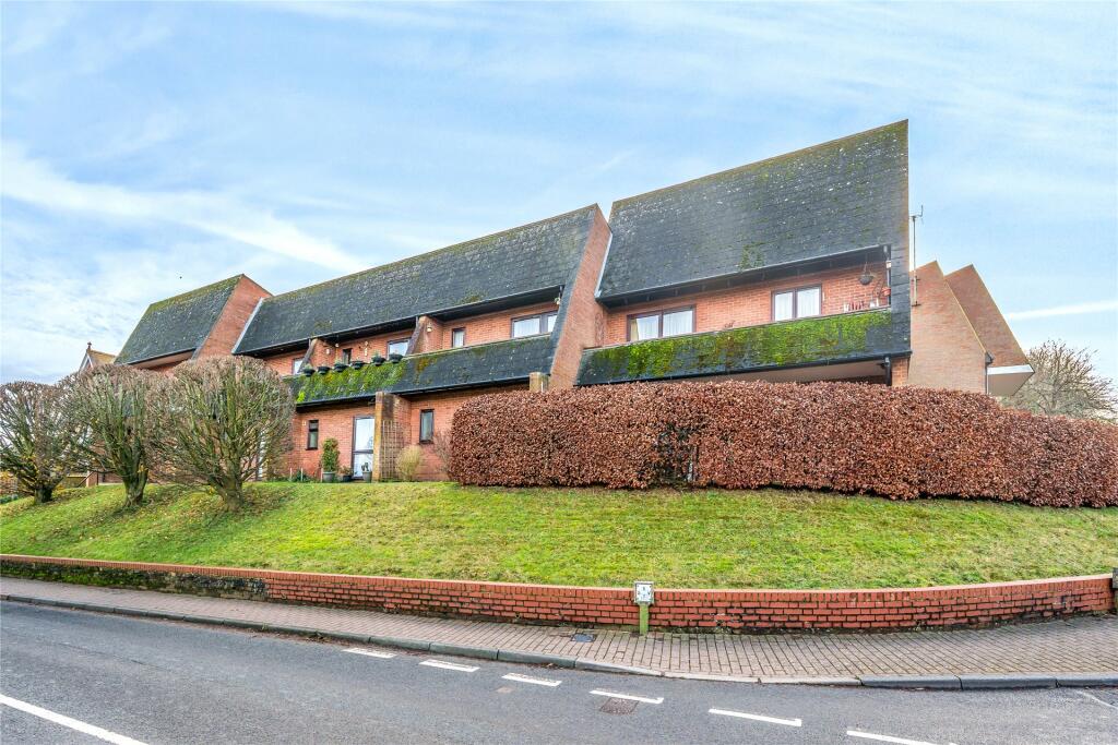 2 bedroom terraced house for sale in Horn Hill, Whitwell, Hitchin