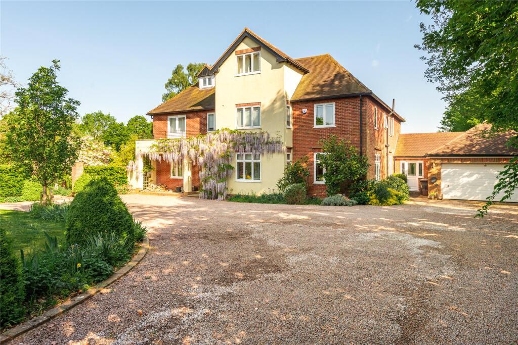 Main image of property: Sperberry Hill, St. Ippolyts, Hitchin, Hertfordshire, SG4