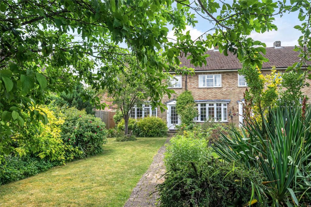 Main image of property: High Street, Offley, Hitchin, Hertfordshire, SG5