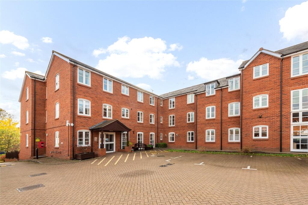 Main image of property: Whitings Court, Paynes Park, Hitchin, Hertfordshire, SG5
