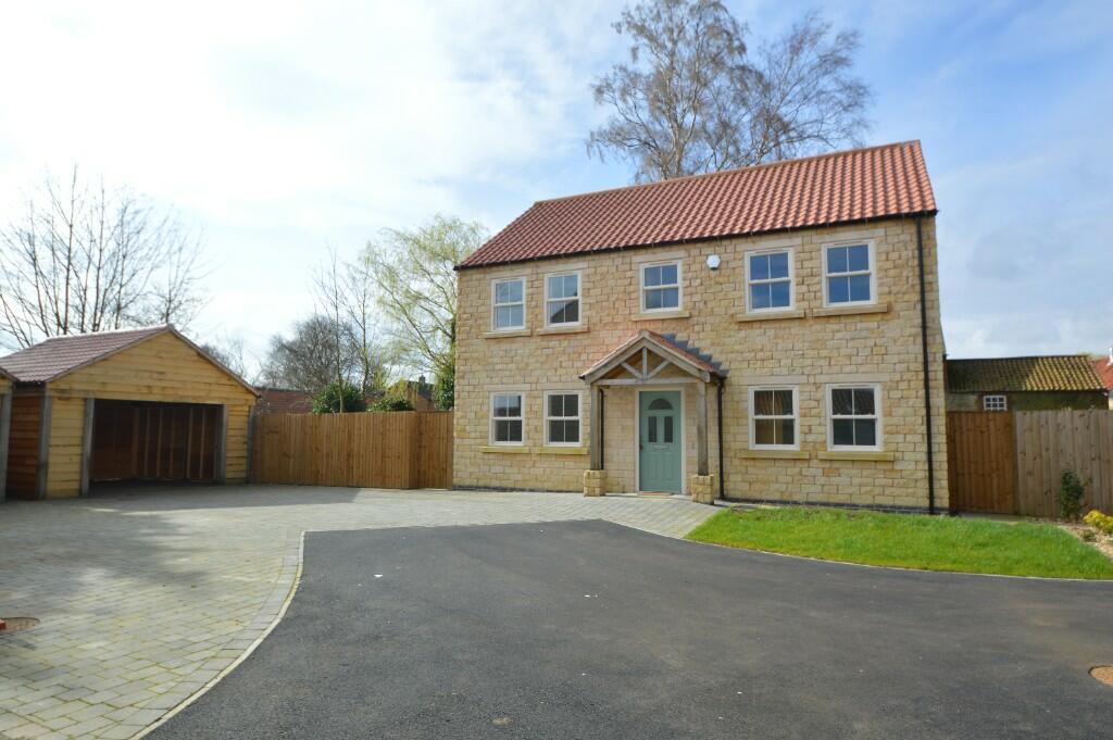 4 bedroom detached house for sale in 3 Old Hall Gardens, North Street