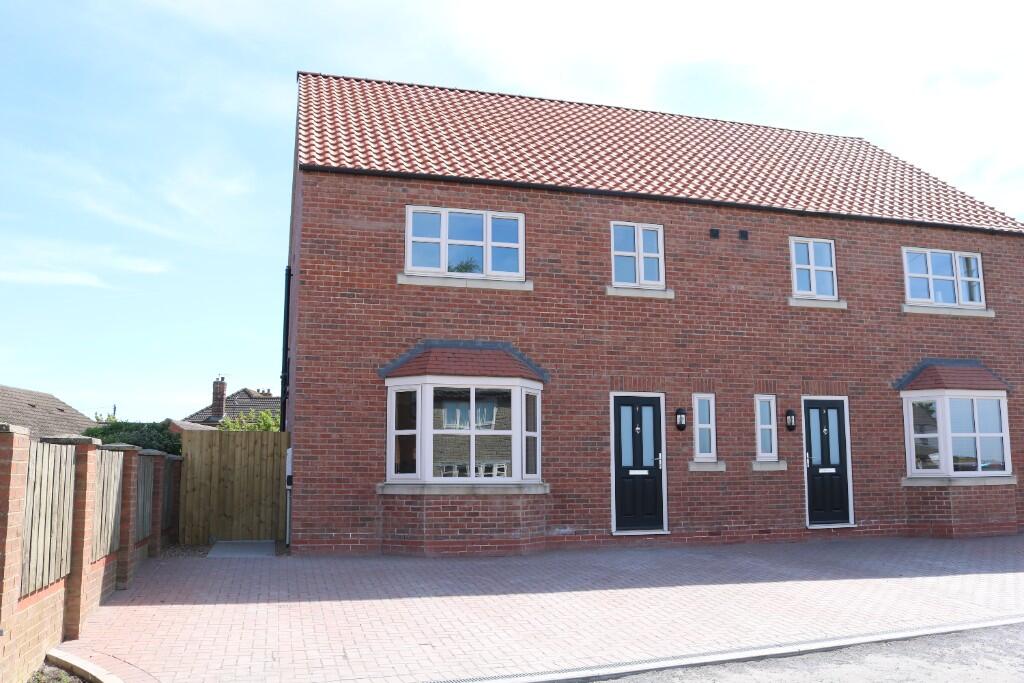 Main image of property: 1 Marsh Road, Crowle, DN17 4EU