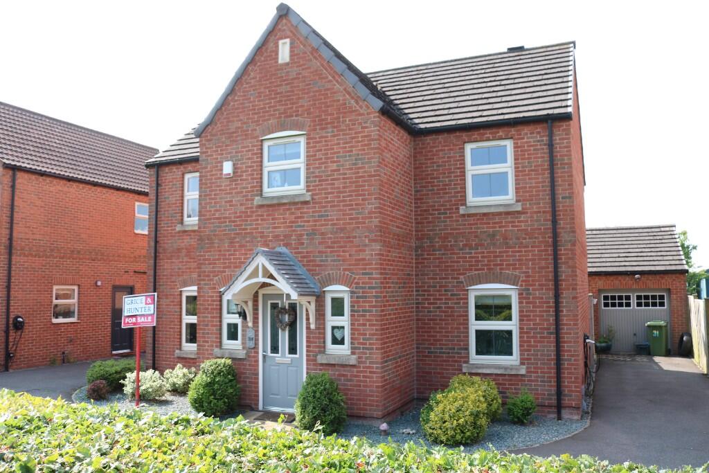Main image of property: 31 Harris Gardens, Epworth, DN9 1GX