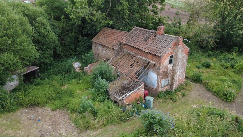 Main image of property: Abbott's House, Stockholes Turbary, Belton,  DN9 1PL