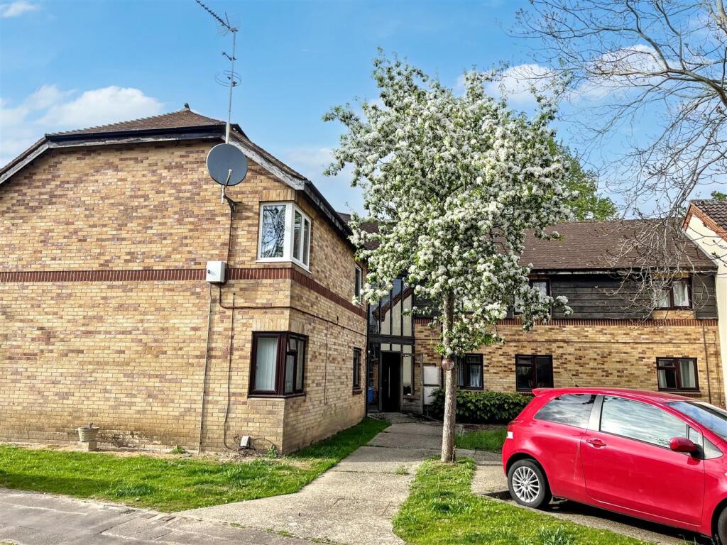 Main image of property: Tottington Close, Norwich