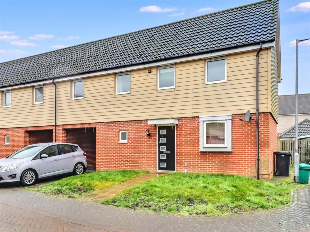 Main image of property: Siskin Close, Costessey