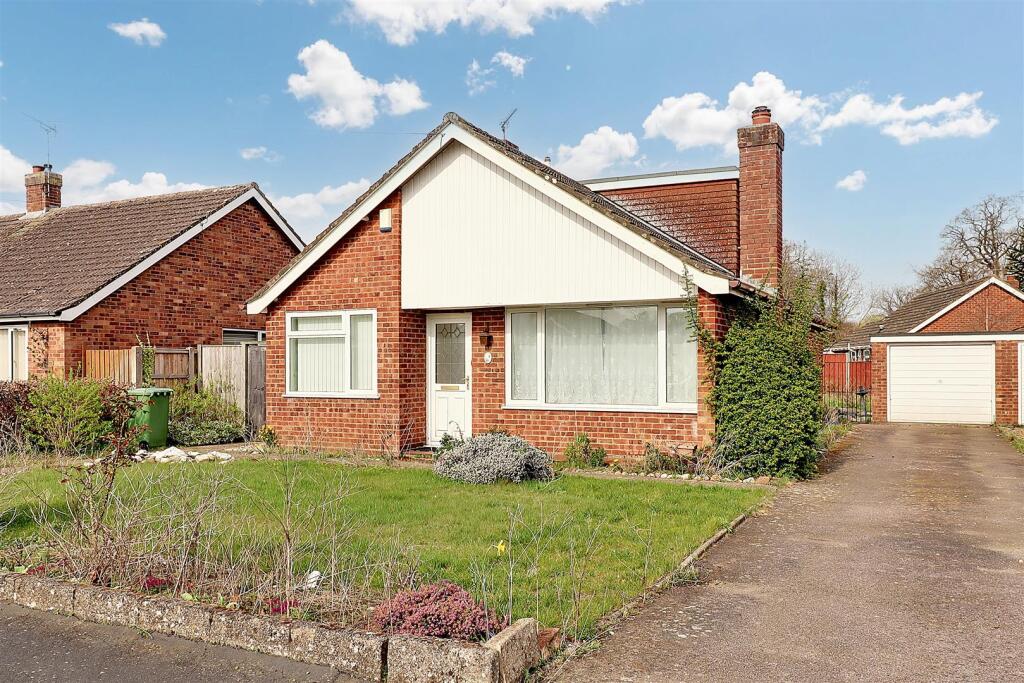 Main image of property: Rossons Road, Taverham, Norwich