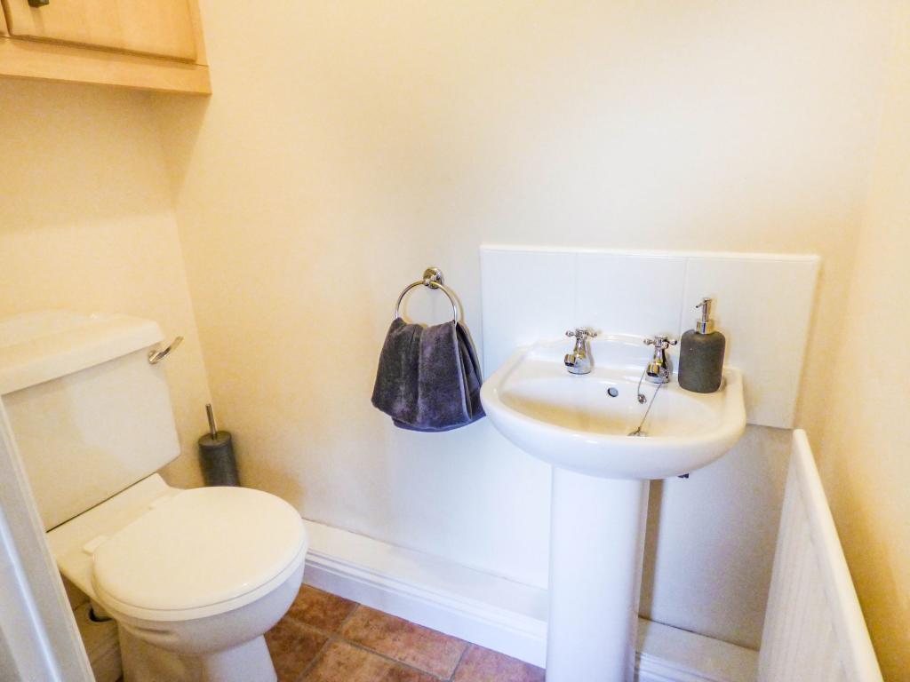 3 bedroom detached house for sale in Cowell Grove, Highfield, Rowlands