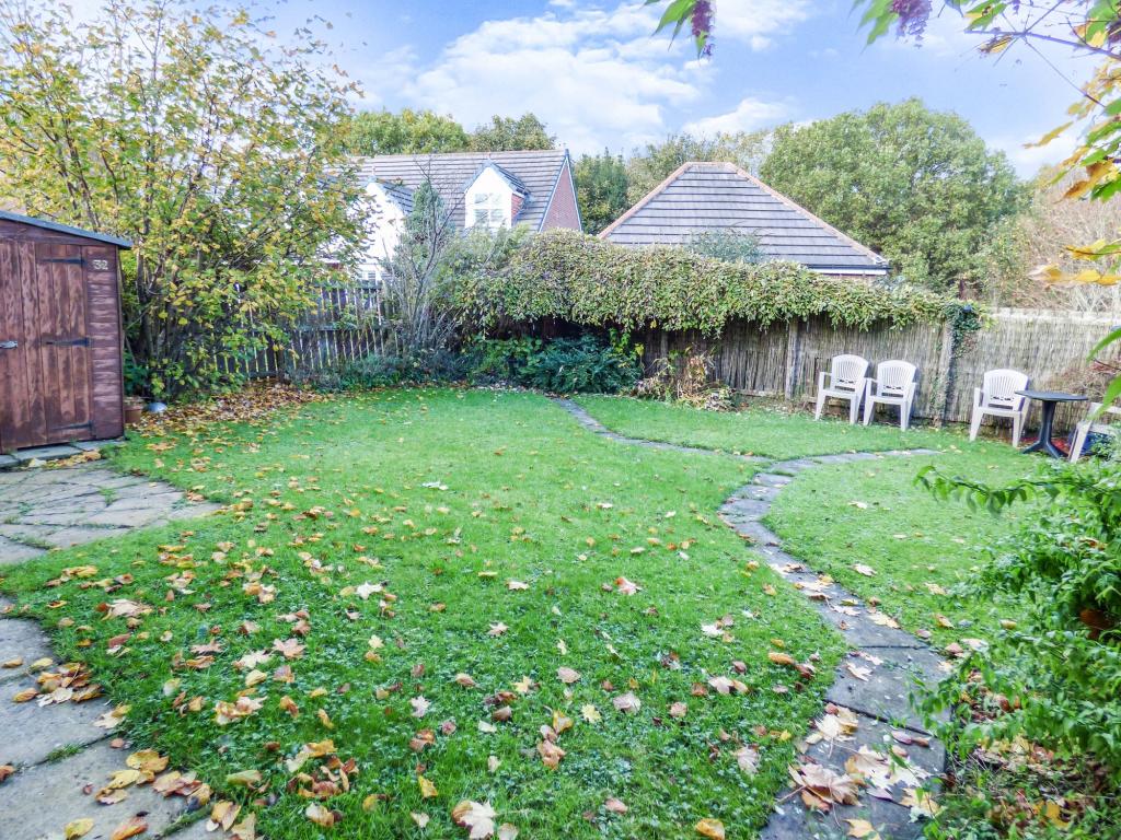 3 bedroom detached house for sale in Cowell Grove, Highfield, Rowlands