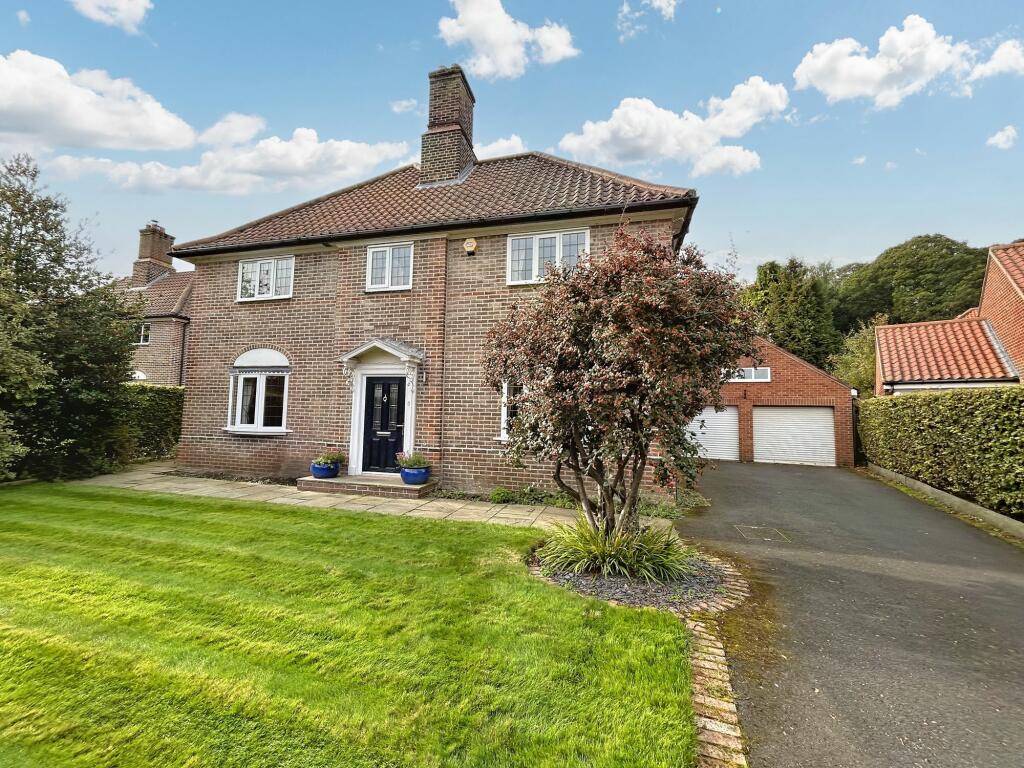 5 bedroom detached house for sale in Axwell Park Road, Blaydon, Blaydon ...