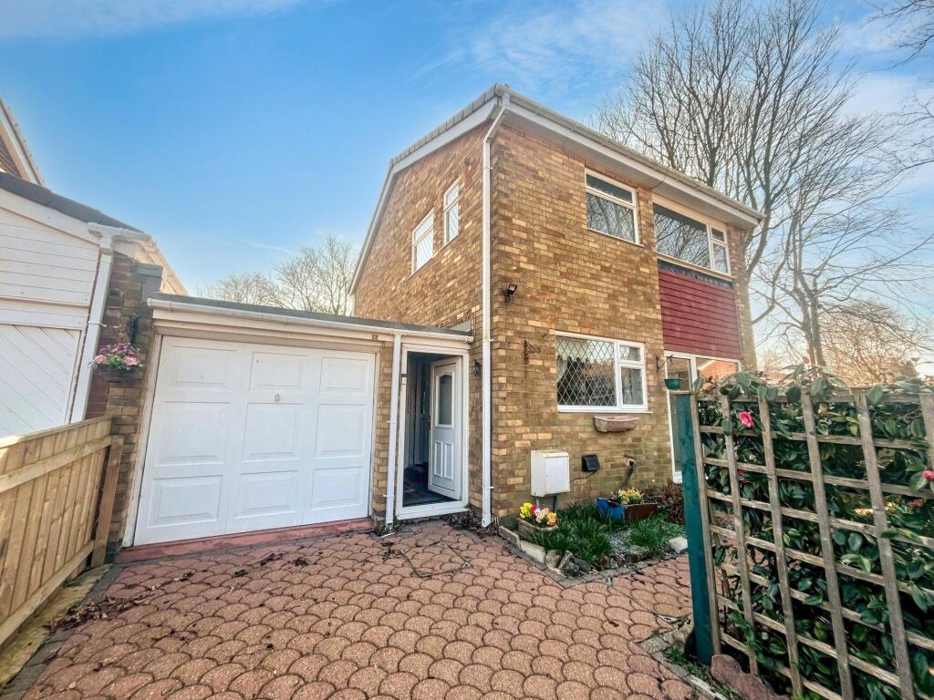 Main image of property: Aston Way, Whickham, Newcastle upon Tyne, Tyne and Wear, NE16 5RL