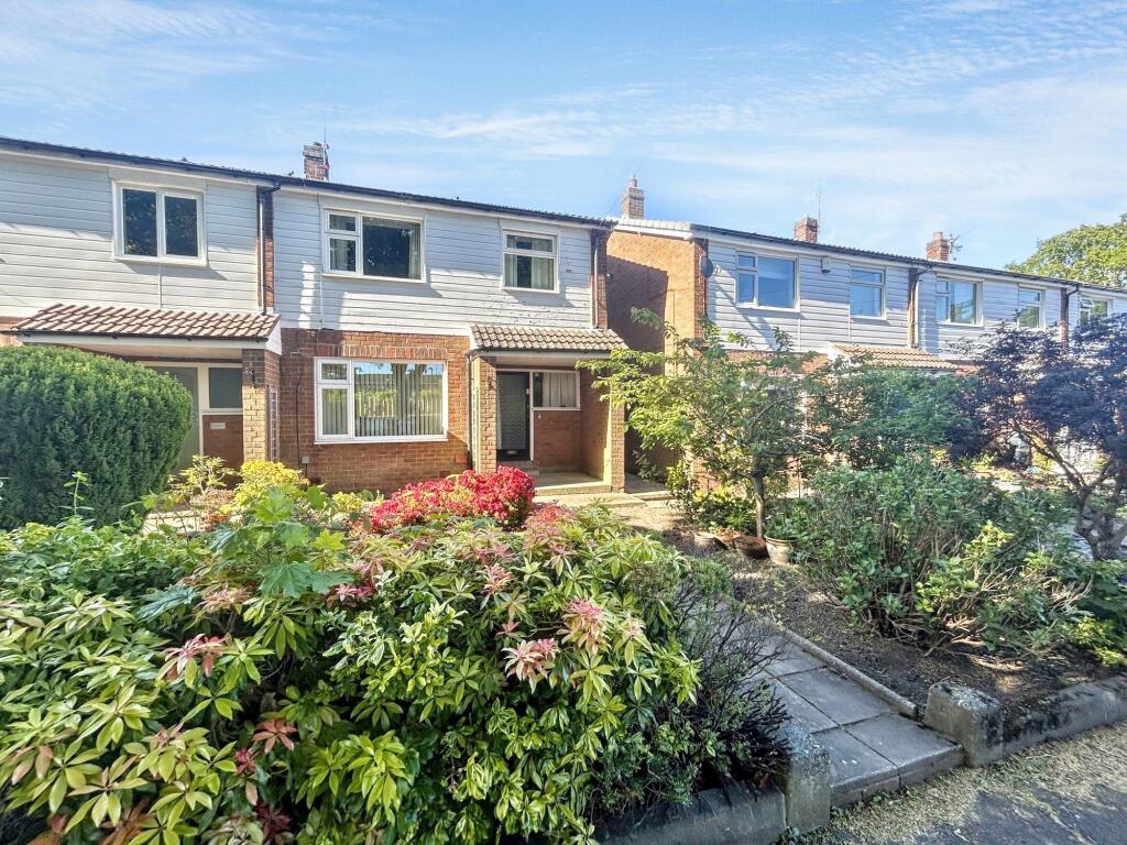 Main image of property: Cornmoor Gardens, Whickham, Newcastle upon Tyne, Tyne and Wear, NE16 4PZ