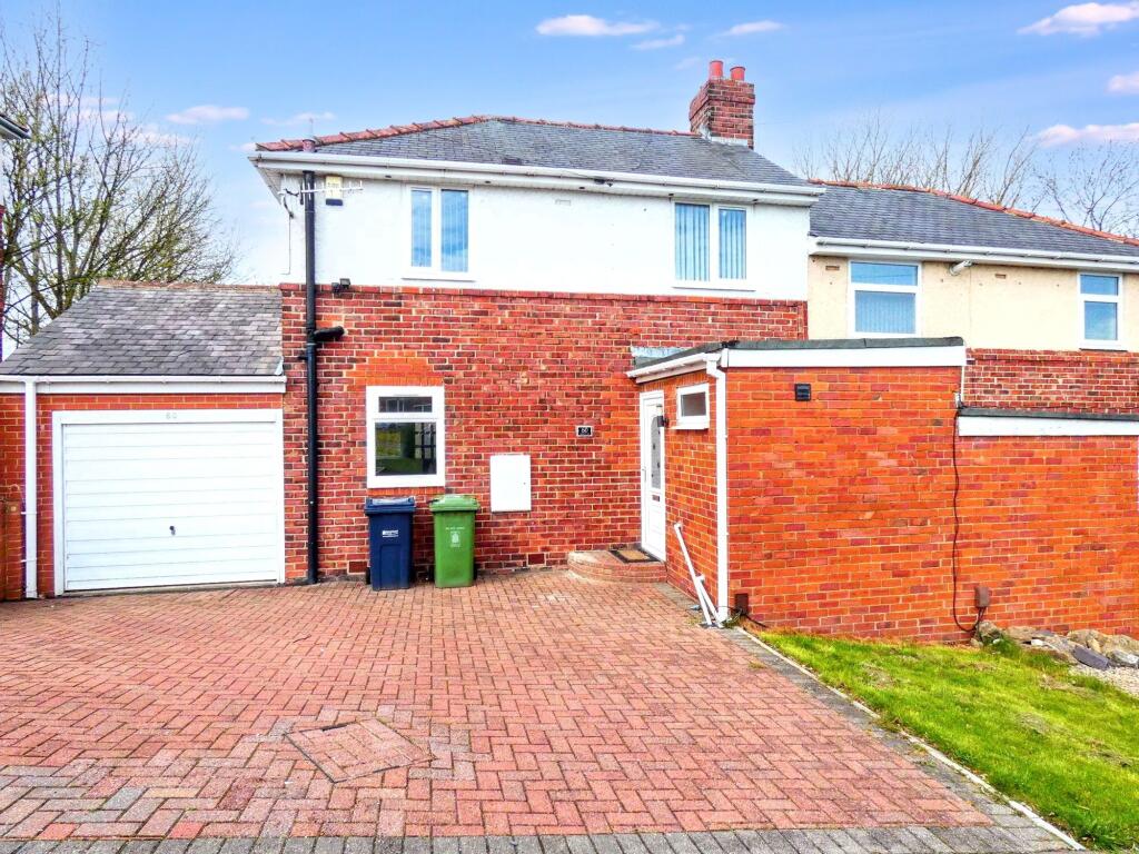 Main image of property: Hardie Avenue, Whickham, Newcastle upon Tyne, Tyne and Wear, NE16 4BA