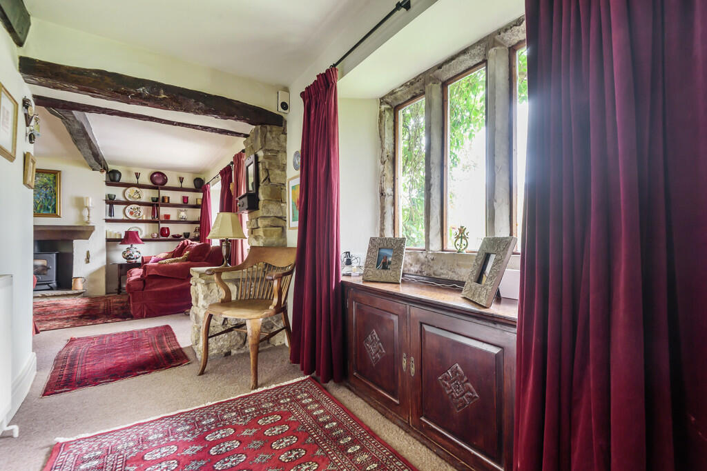 4 bedroom detached house for sale in Lamond Cottage, Over Kellet