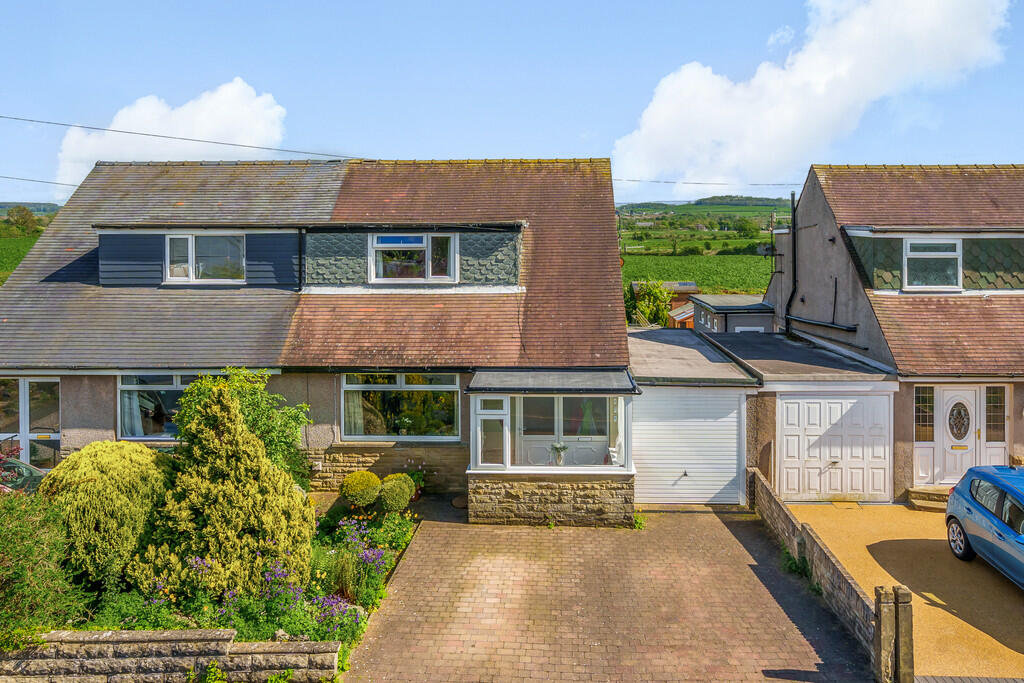 2 bedroom semidetached bungalow for sale in 21 Westover Road, Warton