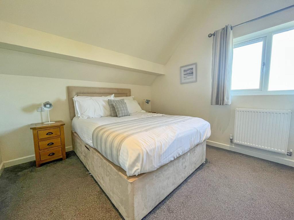 4 bedroom detached house for sale in Brigg Marina, Mill Lane, Brigg