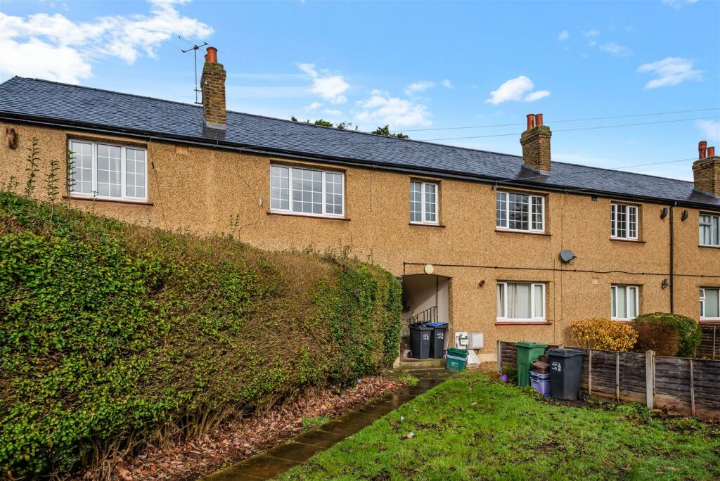 2 bedroom for sale in Liberty Avenue, Colliers Wood, SW19