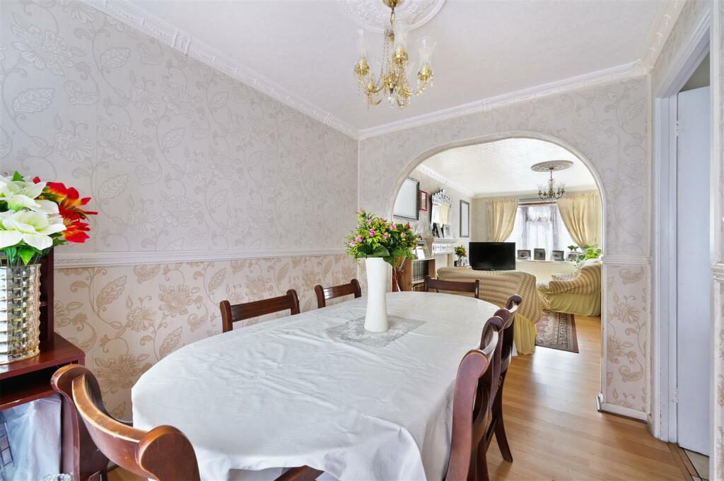 Additional property image - Heathfield Drive, Mitcham