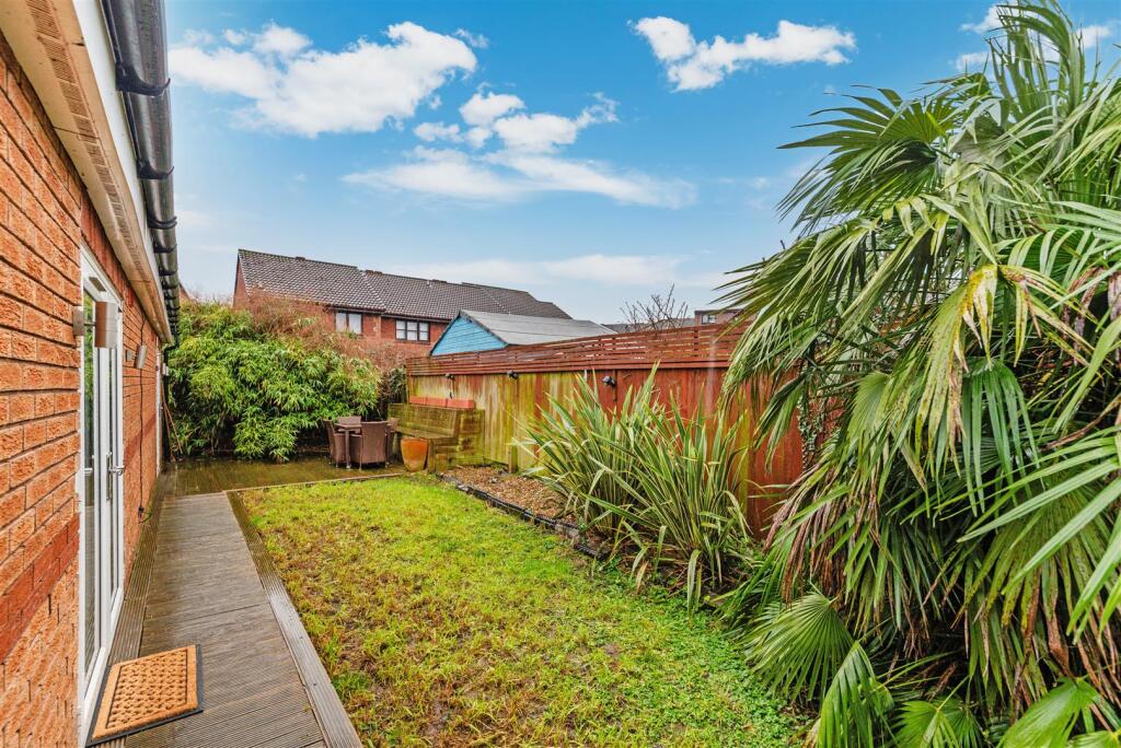 Additional property image - Mount Road, Mitcham