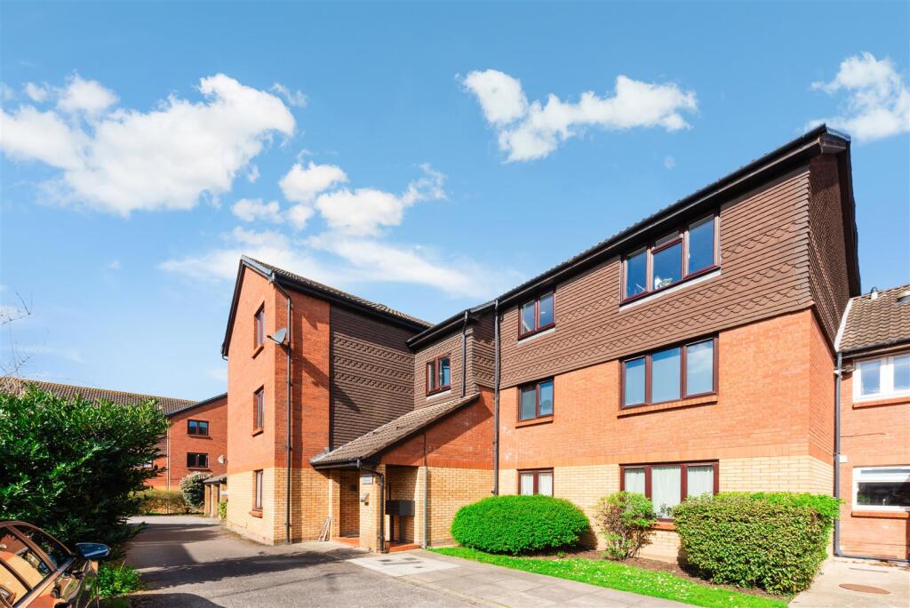 Main image of property: North Road, Colliers Wood