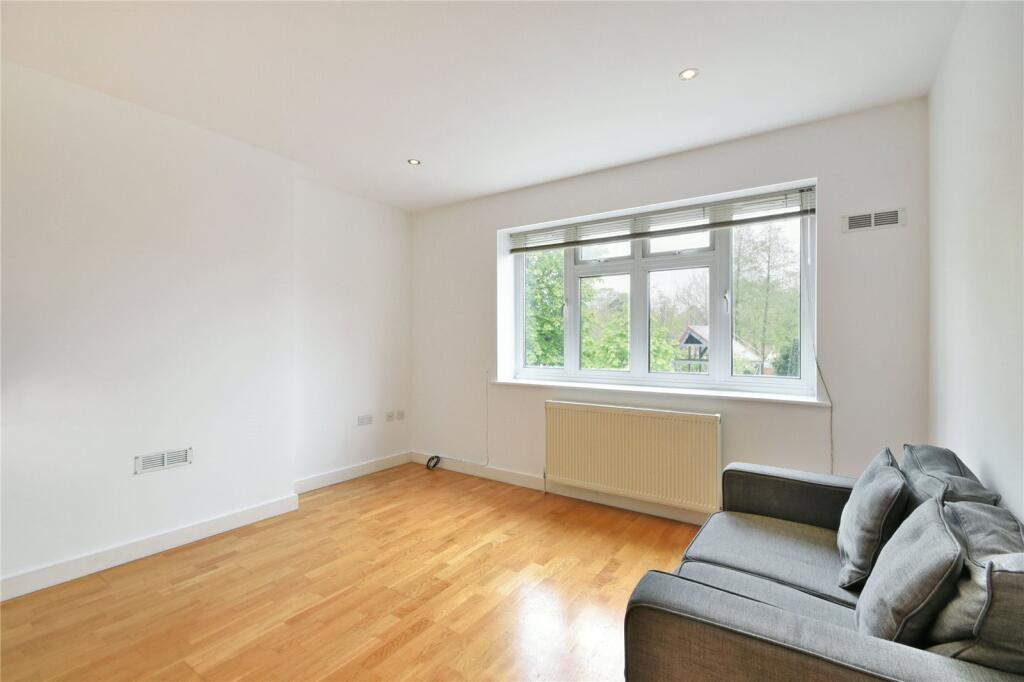 Main image of property: Great North Road, New Barnet, EN5
