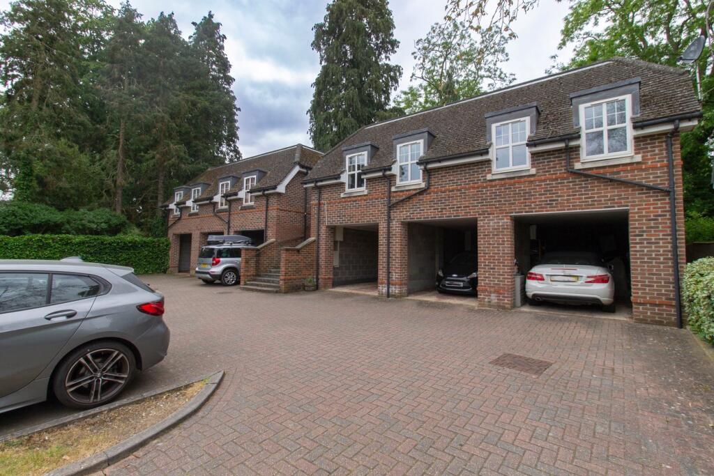 Main image of property: Fleet Road, Fleet, GU51