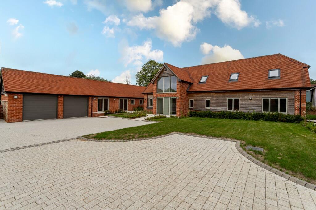 Main image of property: Well, Well Manor Farm, RG29