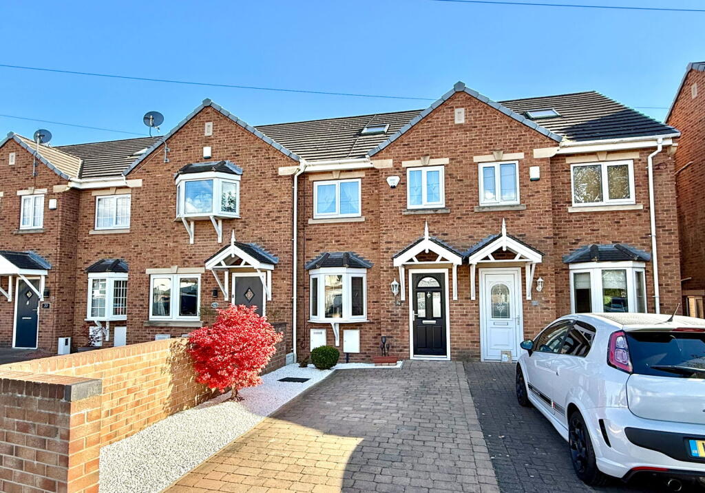 Main image of property: Weetshaw Close, Shafton, Barnsley, S72 8PZ