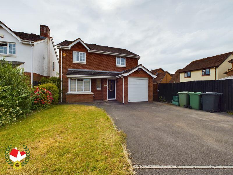 4 bedroom detached house for sale in Grayling Close, Abbeymead
